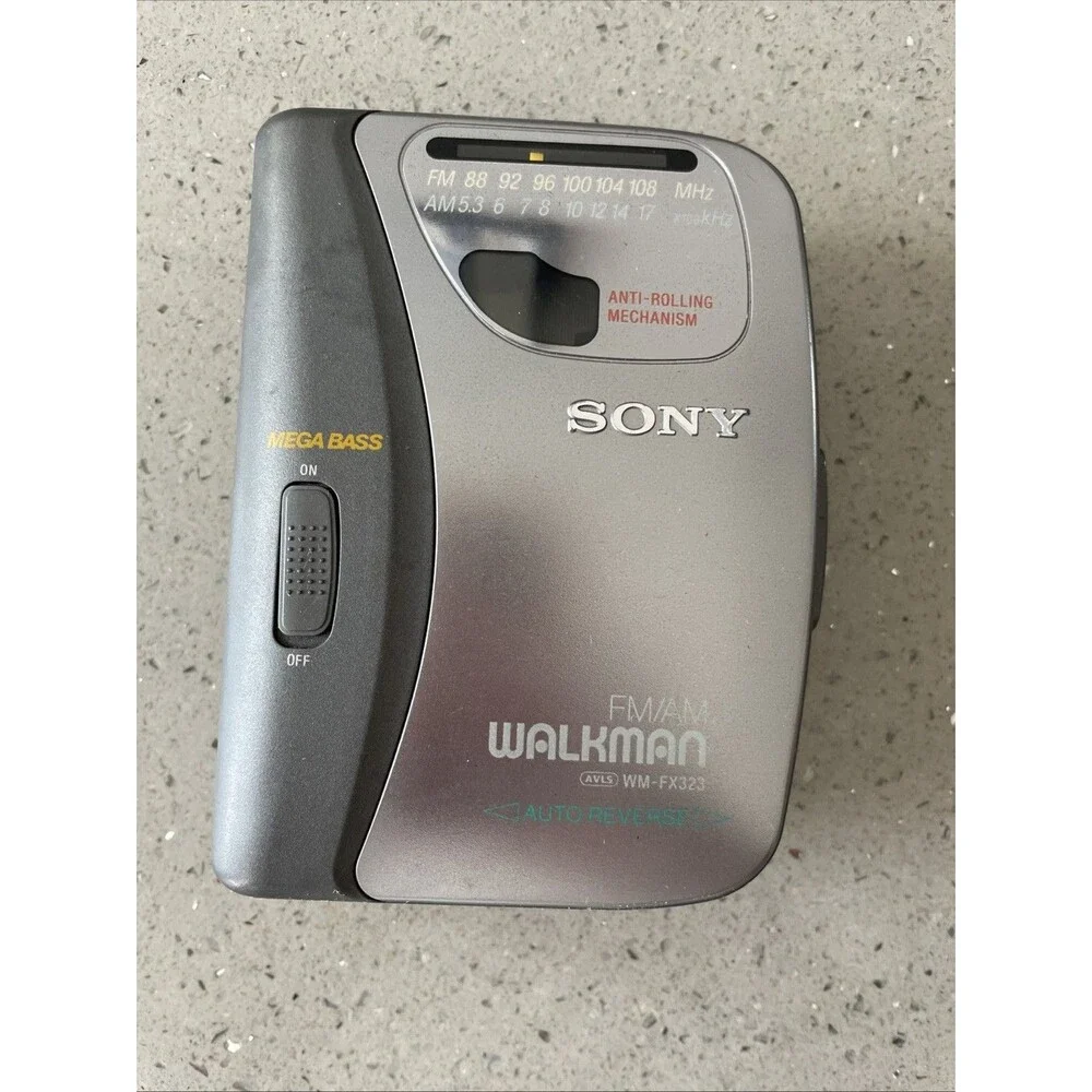 READ! Sony Walkman WM-FX323 AM/FM Radio Cassette Tape Player